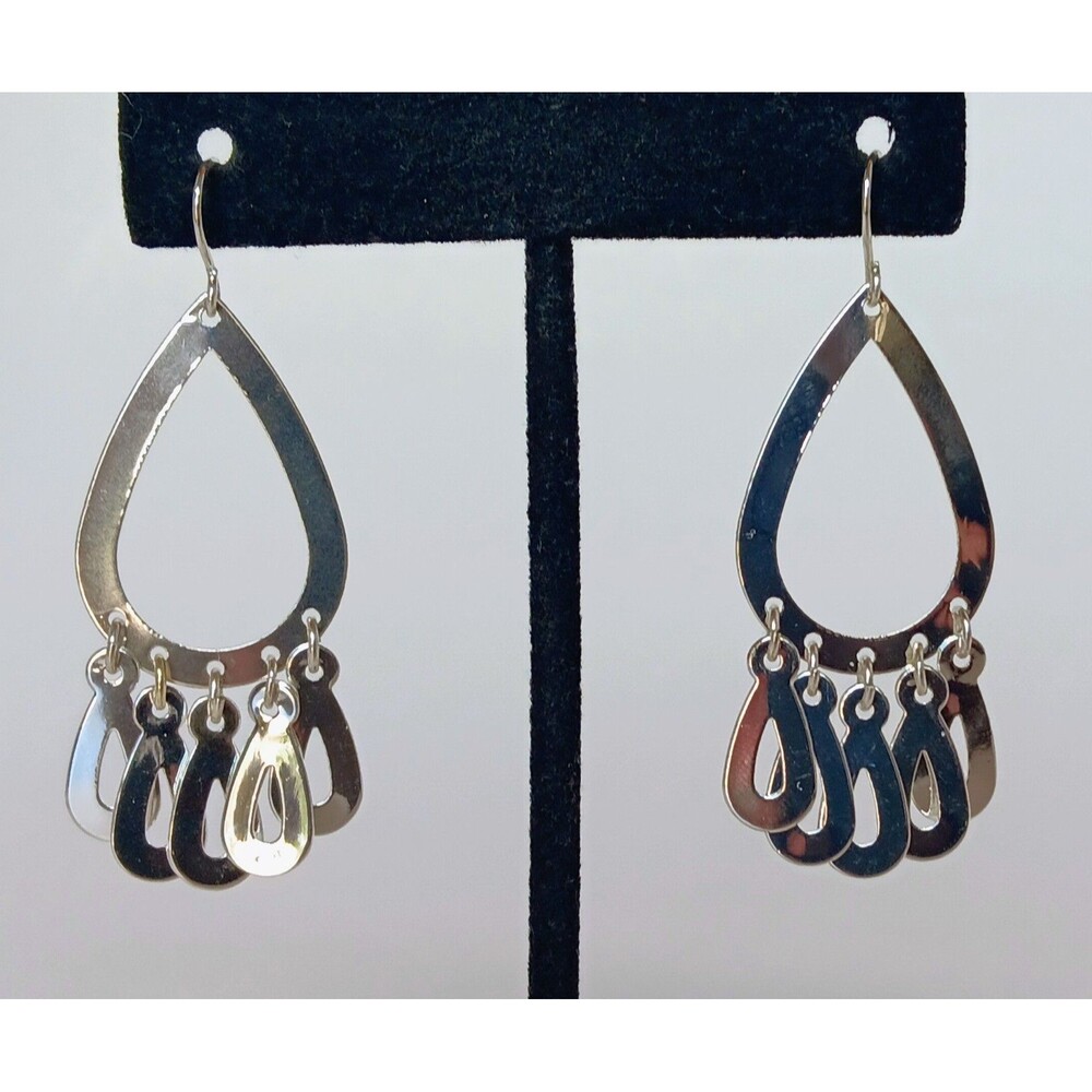 Avon Moira Silvertone Teardrop Dangle Earrings 2.25 in